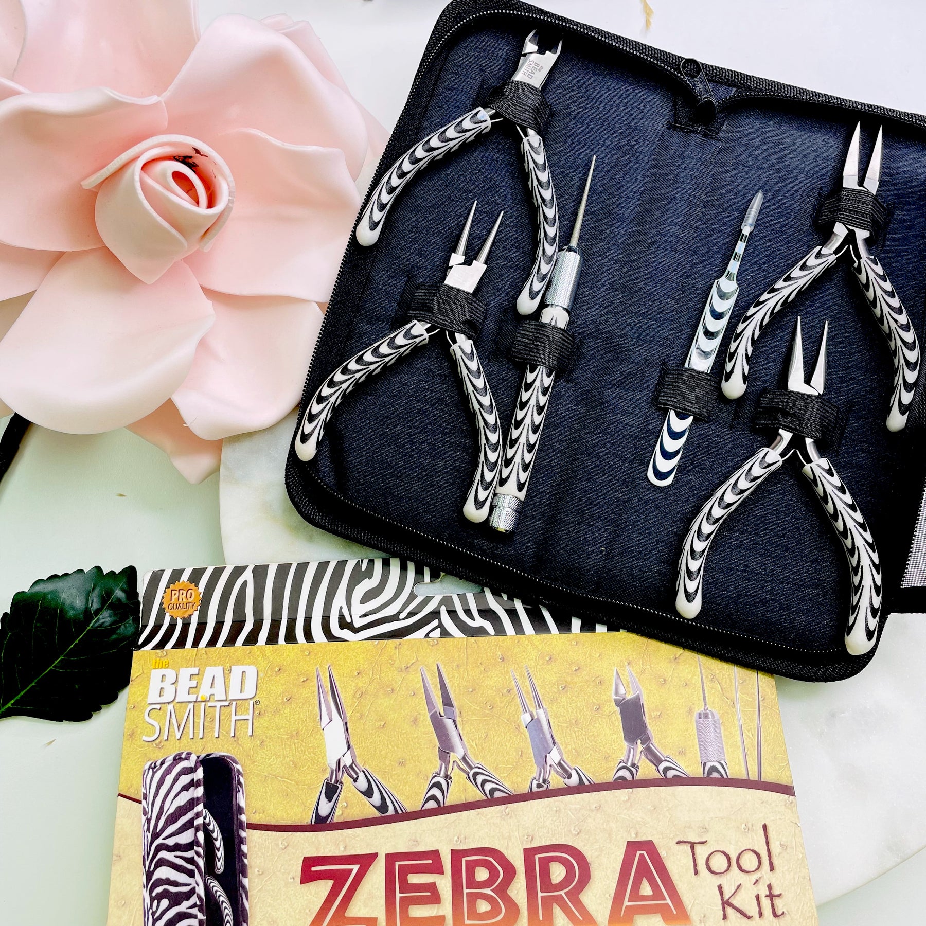 Kit Pinzas Kit de Pinzas Zebra (6 piezas + estuche incluído) – Academia de ...